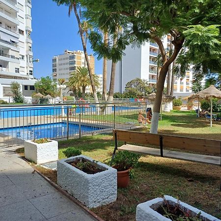 Apartamento Luminoso estudio muy cerca de la playa Benalmádena Exterior foto