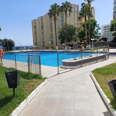 Apartamento Luminoso estudio muy cerca de la playa Benalmádena Exterior foto