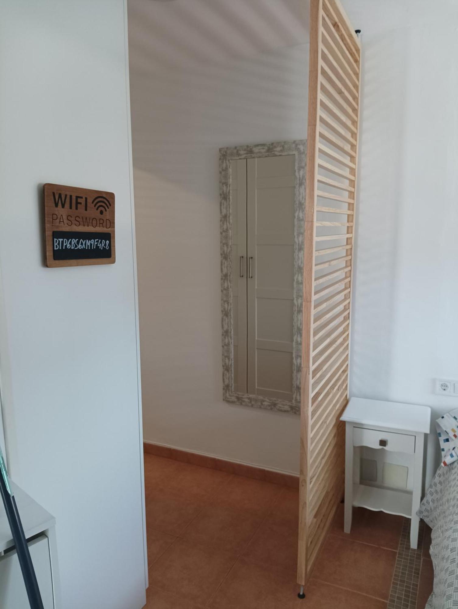Apartamento Luminoso estudio muy cerca de la playa Benalmádena Exterior foto