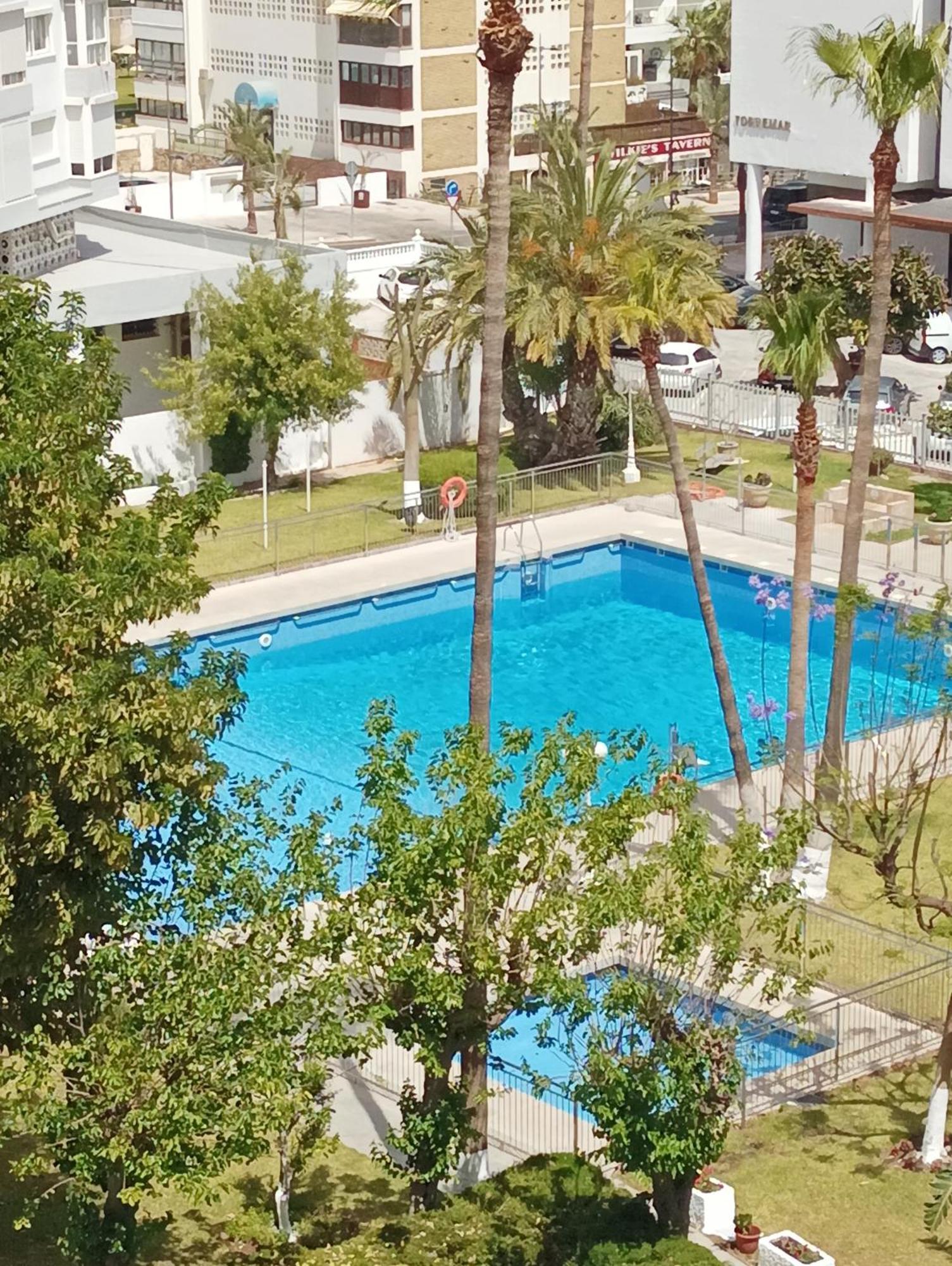 Apartamento Luminoso estudio muy cerca de la playa Benalmádena Exterior foto