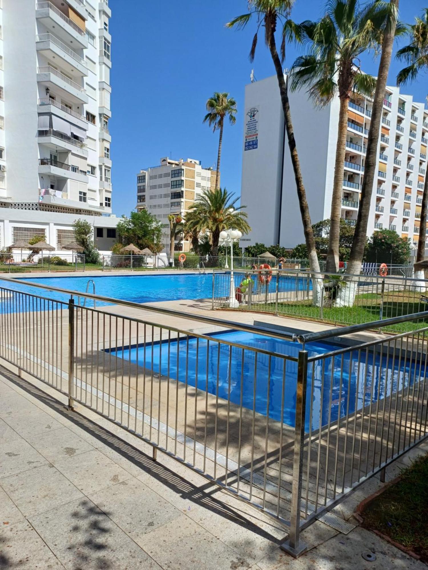 Apartamento Luminoso estudio muy cerca de la playa Benalmádena Exterior foto